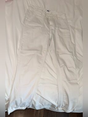 PAIGE White Utility Cargo Ankle Pants Zip Hem Women’s Size 26